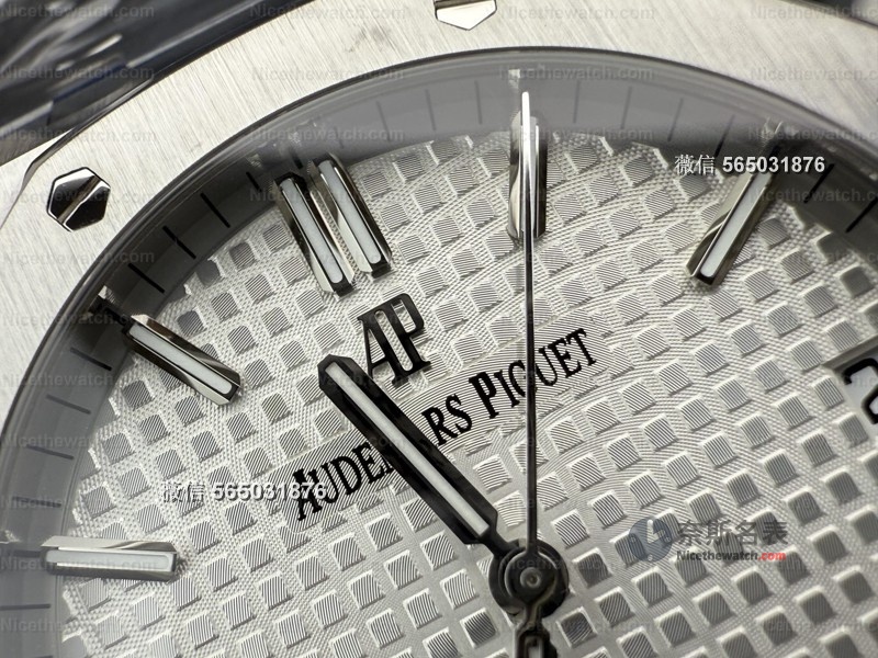 站西市场黑马!APS爱彼15500搭载4302一体机芯无卡度+配重砝码,23节表带配重精准,商务休闲两相宜 | 奈斯探表 站西市场黑马!APS爱彼15500搭载4302一体机芯无卡度+配重砝码,23节表带配重精准,商务休闲两相宜 | 奈斯探表