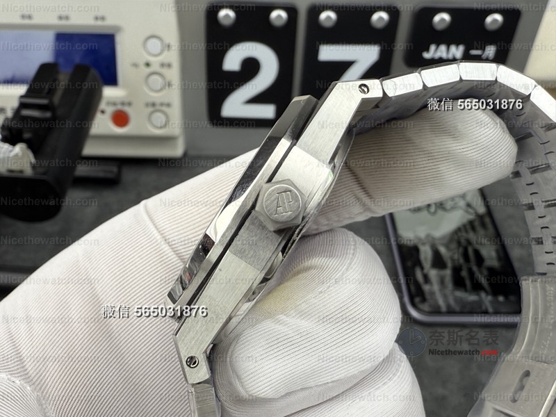 站西市场黑马!APS爱彼15500搭载4302一体机芯无卡度+配重砝码,23节表带配重精准,商务休闲两相宜 | 奈斯探表 站西市场黑马!APS爱彼15500搭载4302一体机芯无卡度+配重砝码,23节表带配重精准,商务休闲两相宜 | 奈斯探表