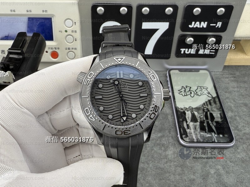 亲手摸过才敢说:OR厂海马300陶瓷款,这枚 亲手摸过才敢说:OR厂海马300陶瓷款,这枚