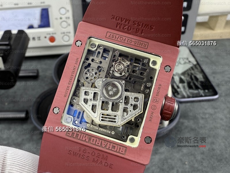 38克真钛上手无感!复刻RM16-02实测:全动齿轮咔咔转,万元戴出百万超跑表气场 | 奈斯探表 38克真钛上手无感!复刻RM16-02实测:全动齿轮咔咔转,万元戴出百万超跑表气场 | 奈斯探表