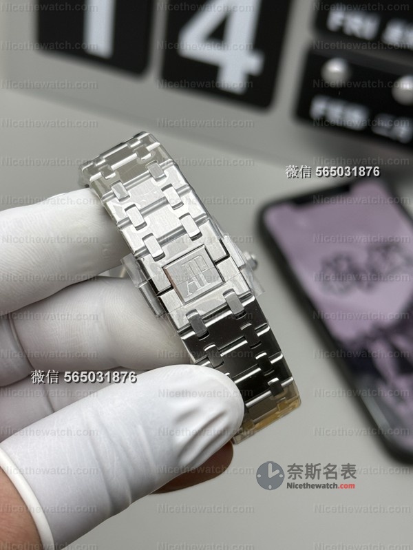 33mm小仙女专属!ZF厂爱彼67651石英款实测:巧克力盘+真钻感,省心三年免调校 | 奈斯探表 33mm小仙女专属!ZF厂爱彼67651石英款实测:巧克力盘+真钻感,省心三年免调校 | 奈斯探表