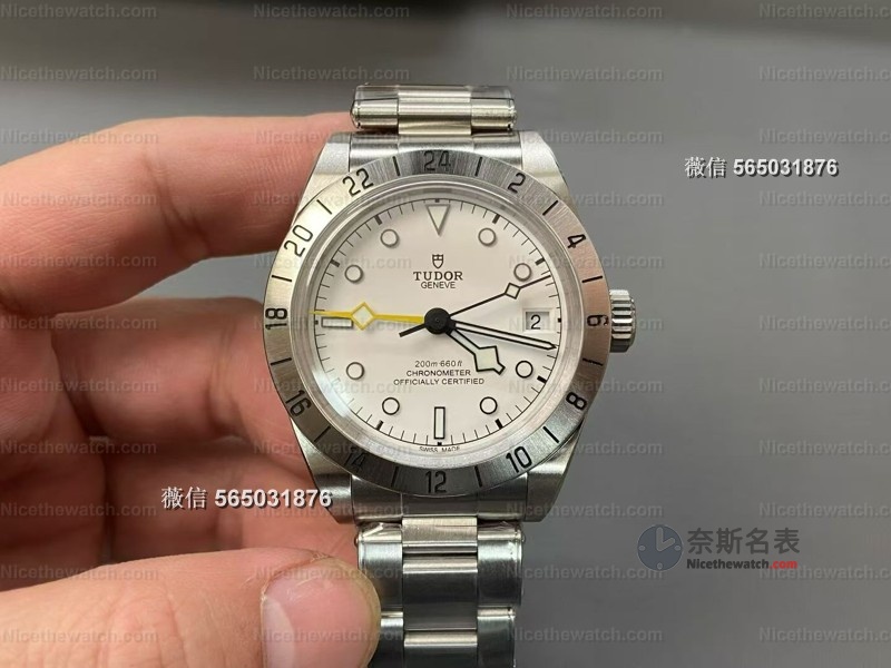 39mm小表径逆袭！ZF厂帝舵79470实测：T-fit快调救我狗命，通勤党闭眼入 | 奈斯探表