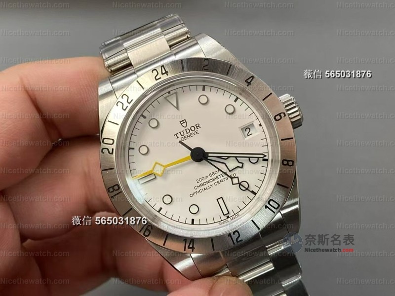 39mm小表径逆袭！ZF厂帝舵79470实测：T-fit快调救我狗命，通勤党闭眼入 | 奈斯探表