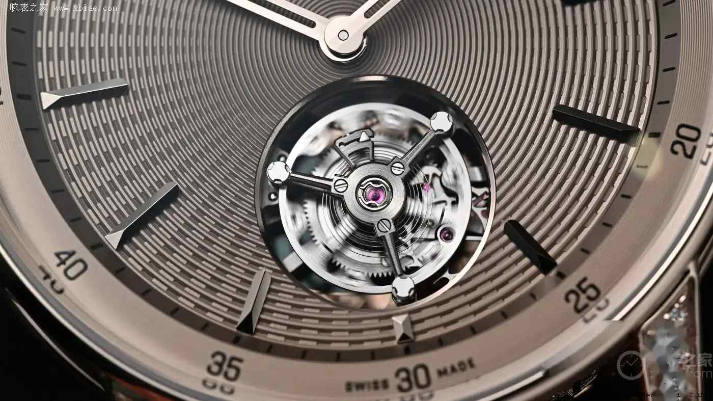 爱彼百万级腕表凭啥这么贵？CODE 11.59浮动陀飞轮深扒：砂金+超薄机芯，藏家直呼真香 | 奈斯探表