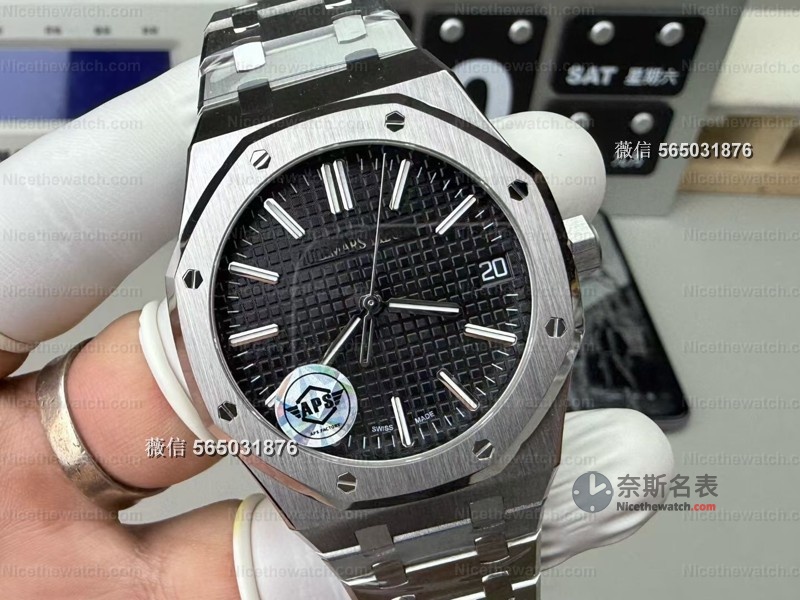 APS爱彼15510ST黑盘开箱实测：41mm钢王复刻表值不值得入？看完这篇再决定 | 奈斯探表