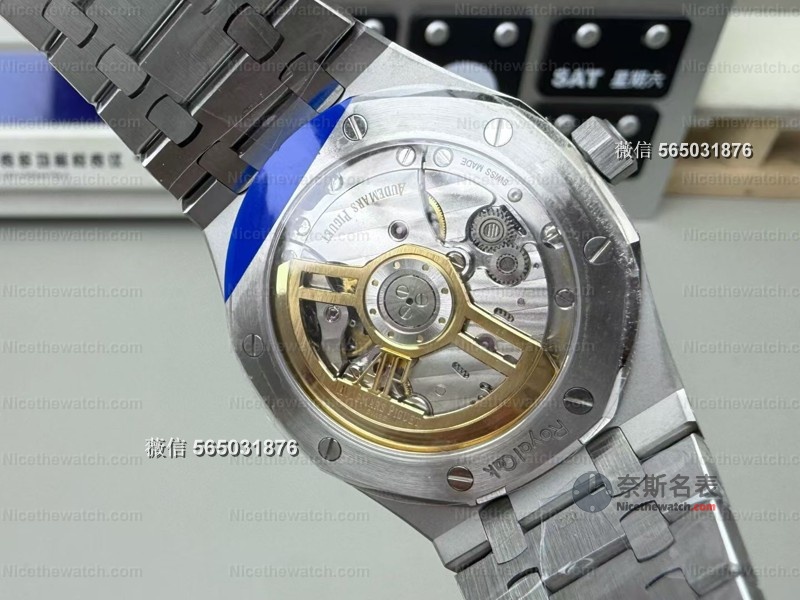 APS爱彼15510ST黑盘开箱实测：41mm钢王复刻表值不值得入？看完这篇再决定 | 奈斯探表