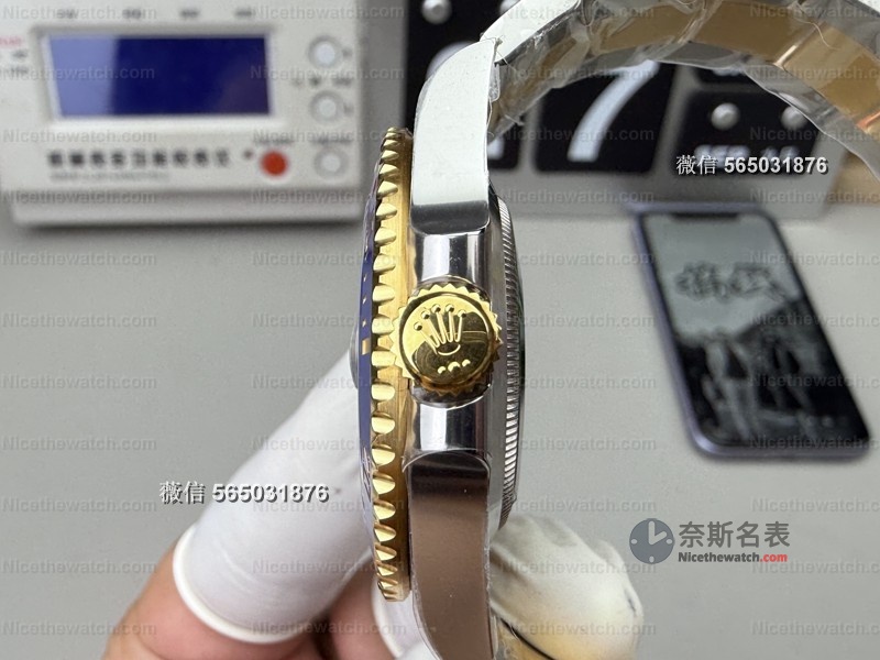 间金蓝水鬼终极进化！VS厂V2配重版实测180克，丹东3235机芯+电镀金工艺太顶了 | 奈斯探表