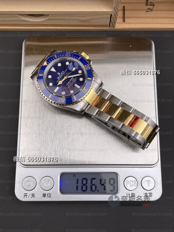 间金蓝水鬼终极进化！VS厂V2配重版实测180克，丹东3235机芯+电镀金工艺太顶了 | 奈斯探表