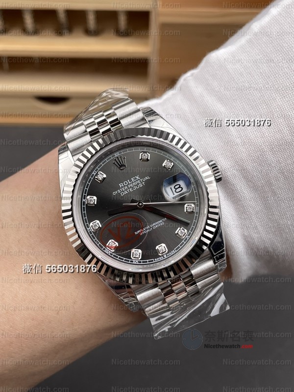 VS厂劳力士灰钻日志V2版深度测评：高级灰配丹东3235，细节究竟能打几分？ | 奈斯探表