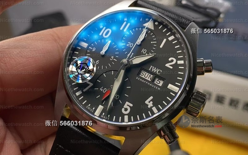 APS 工厂万国飞行员深度评测：丹东 69385 一体机芯为何成为玩家首选？ | 奈斯探表