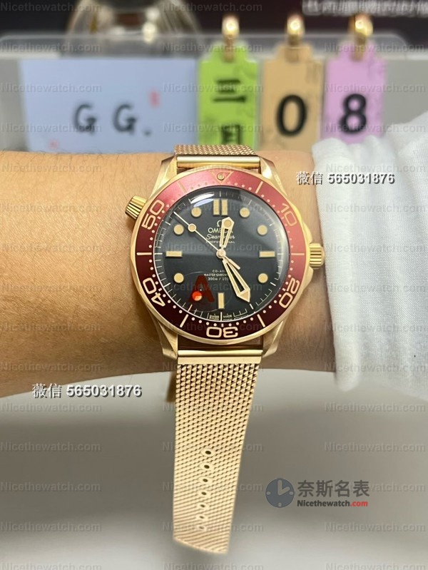 VS工厂复古青铜金海马300深度评测：丹东8806机芯+红金配色值不值得入手？ | 奈斯探表