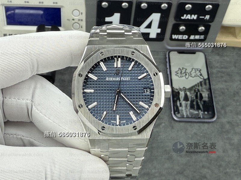 VS厂皇家橡树15500蓝盘评测：丹东4302一体机芯能否撼动APS地位？ | 奈斯探表