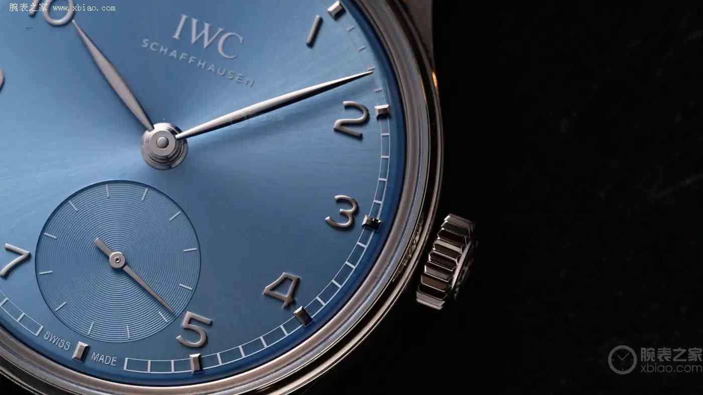 春夏通勤天花板！万国白金冰蓝葡计，这抹蓝让精钢瞬间不香了 | 奈斯探表