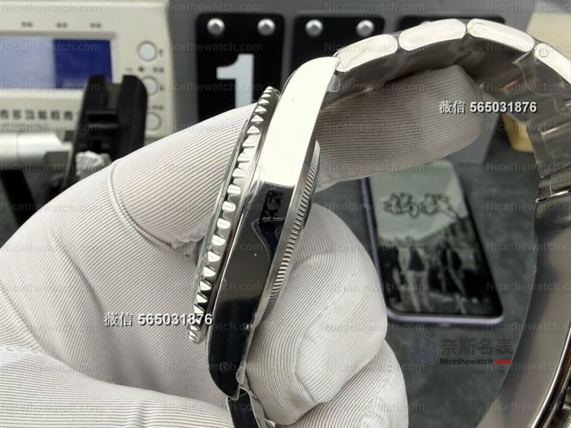 2026实测：VS厂41mm绿水鬼升级丹东3235机芯，这细节还原度让老玩家都服气！ | 奈斯探表