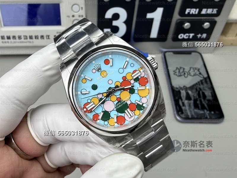 停产款保值率飙升！VS厂彩色气泡+莫兰迪新色对比评测，丹东3230机芯稳如原装 | 奈斯探表