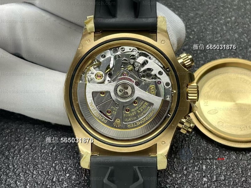 VS厂蒂芙尼蓝金迪通拿4131机芯实测:这款新配色能否成为复刻新宠? | 奈斯探表 VS厂蒂芙尼蓝金迪通拿4131机芯实测:这款新配色能否成为复刻新宠? | 奈斯探表