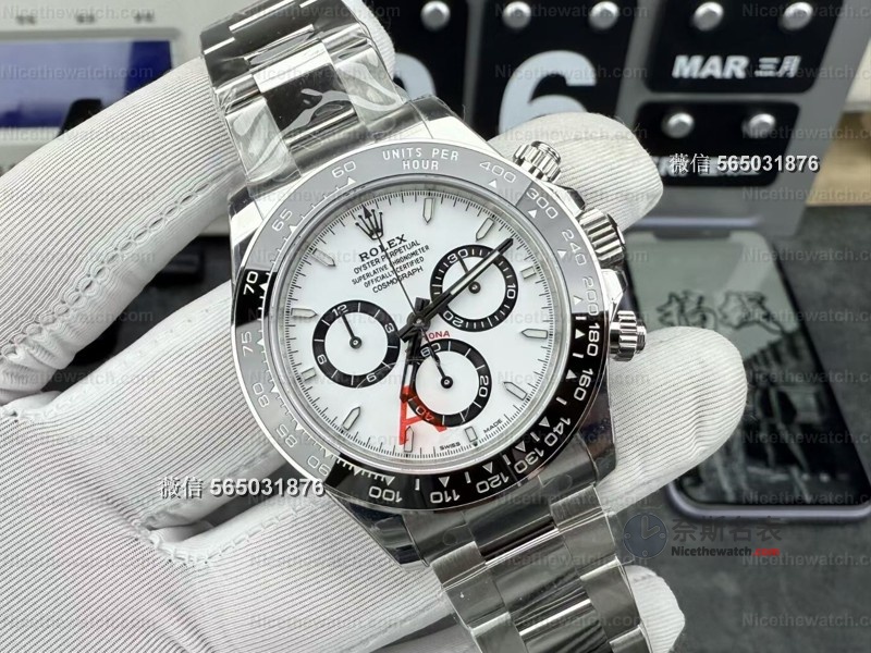 VS厂白熊猫迪通拿实测：丹东4131机芯72小时储能，细节还原度有多离谱？ | 奈斯探表