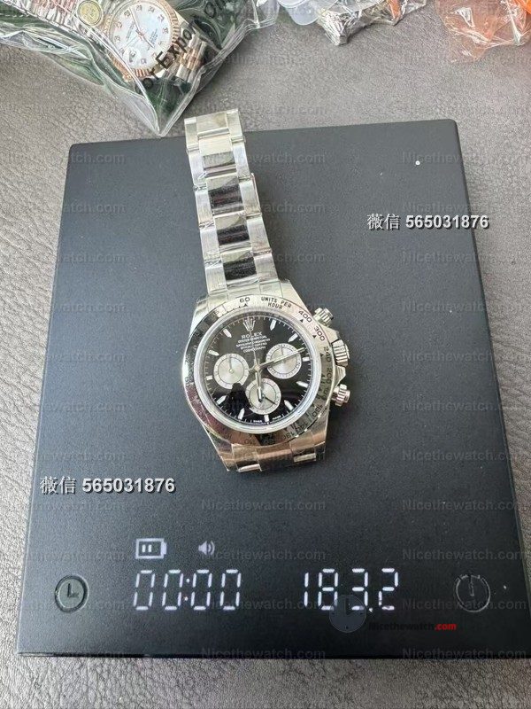 VS厂小勒芒迪通拿实测:183克配重+丹东4131机芯,这款复刻迪太压手了! | 奈斯探表 VS厂小勒芒迪通拿实测:183克配重+丹东4131机芯,这款复刻迪太压手了! | 奈斯探表