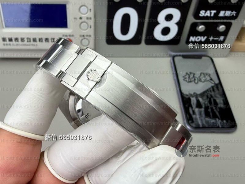 VS厂40mm黑水鬼经典二代,丹东3135机芯+155克配重,这质感真的能对标正品? | 奈斯探表 VS厂40mm黑水鬼经典二代,丹东3135机芯+155克配重,这质感真的能对标正品? | 奈斯探表