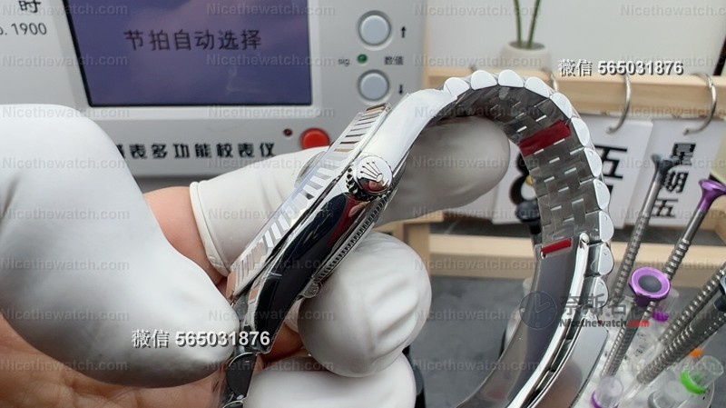 章鱼哥实测：2026款VS厂渐变绿日志V2，这抹绿真的能对标正品？ | 奈斯探表