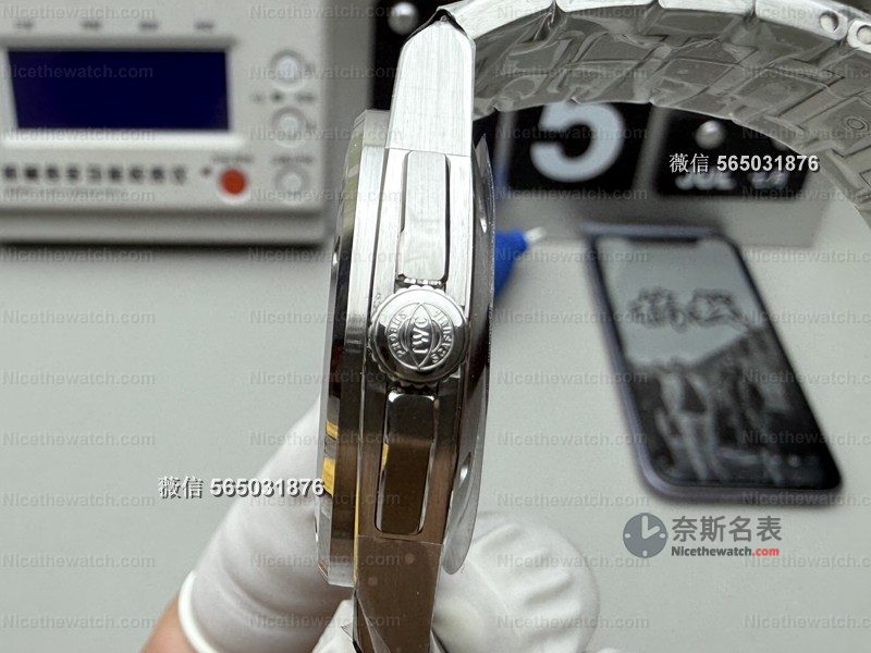 V7停产别慌！MZ厂万国工程师接棒实测：牛油果绿+海鸥2892，这做工真香了！ | 奈斯探表