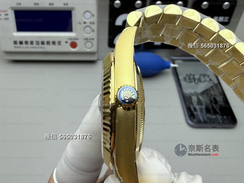 CBD厂黑冰糖V9实测：219克配重+18K真金电镀，这款复刻大金劳太压手了！ | 奈斯探表