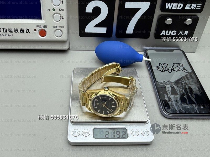 CBD厂黑冰糖V9实测：219克配重+18K真金电镀，这款复刻大金劳太压手了！ | 奈斯探表