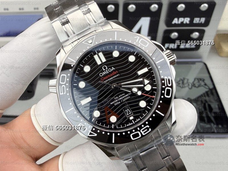 VS厂海马300米V4版,丹东8800机芯+53小时动储,这稳定性真的吊打老款! | 奈斯探表 VS厂海马300米V4版,丹东8800机芯+53小时动储,这稳定性真的吊打老款! | 奈斯探表