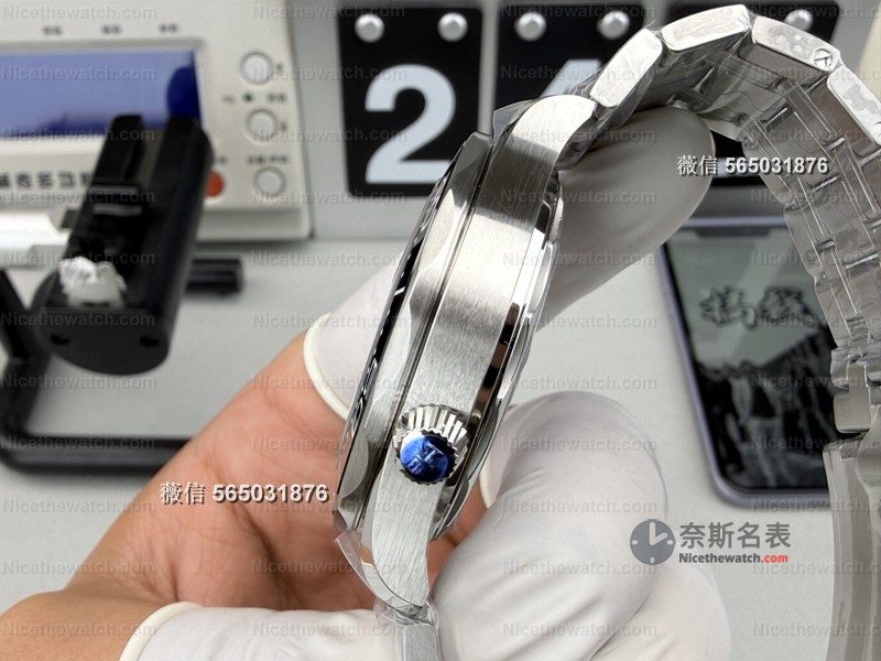 VS厂海马300米V4版,丹东8800机芯+53小时动储,这稳定性真的吊打老款! | 奈斯探表 VS厂海马300米V4版,丹东8800机芯+53小时动储,这稳定性真的吊打老款! | 奈斯探表