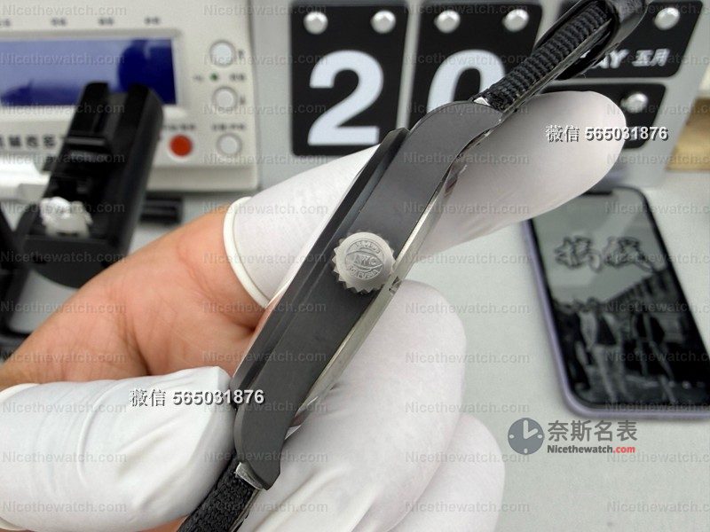 万国黑桃A复刻选哪家?认准M+厂陶瓷钛金属+瑞士夜光,暗夜王牌视觉效果吊打同级 | 奈斯探表 万国黑桃A复刻选哪家?认准M+厂陶瓷钛金属+瑞士夜光,暗夜王牌视觉效果吊打同级 | 奈斯探表