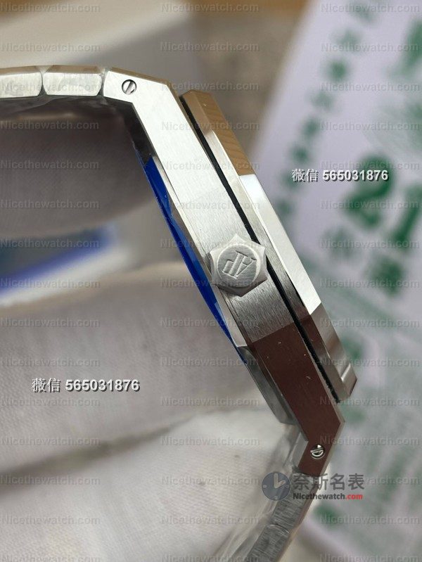 实测:ZF 厂爱彼 15500 王者归来,4302 无卡度机芯能否接棒 APS? | 奈斯探表 实测:ZF 厂爱彼 15500 王者归来,4302 无卡度机芯能否接棒 APS? | 奈斯探表
