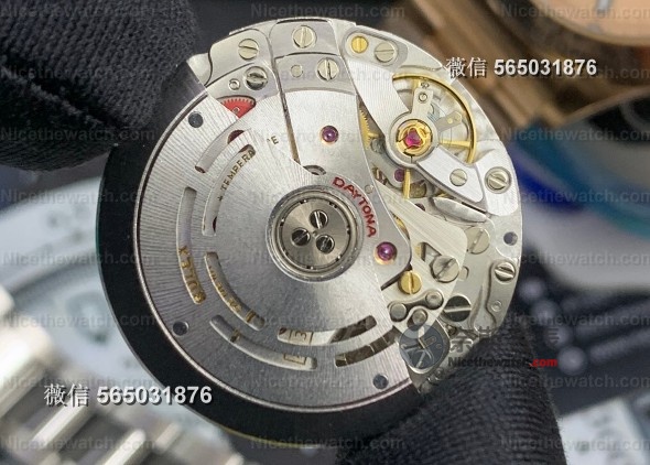 章鱼哥实测：VS厂4130熊猫迪40mm，丹东4130机芯+72小时动储，经典款还能打吗？ | 奈斯探表