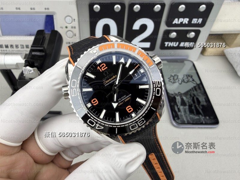 VS厂欧米茄四分之一橙V2版实测：8900一体机芯+软胶圈口，两大核心优势解析 | 奈斯探表