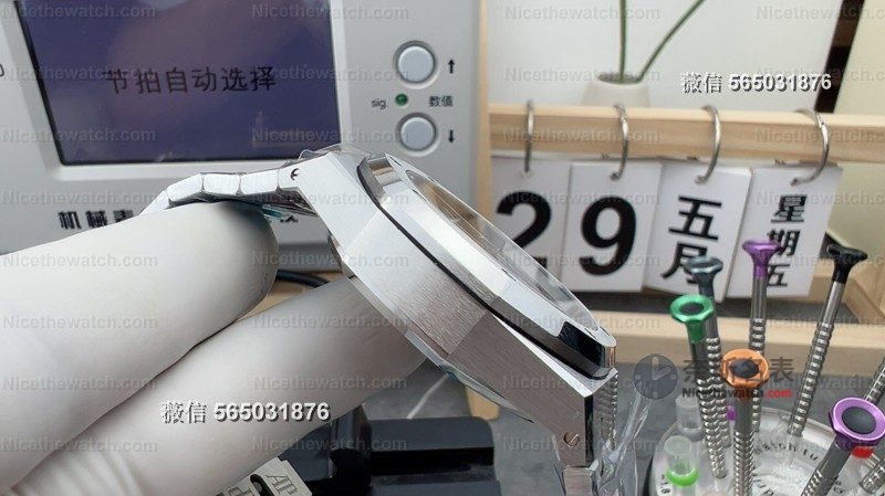DDF厂爱彼26240实测：真4401机芯+飞返计时，这款复刻能替代APS吗？ | 奈斯探表