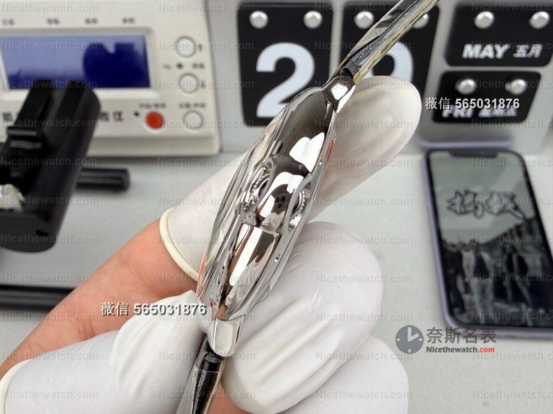 正装表首选?AF 厂蓝气球 42mm 真实佩戴报告,优缺点一次说清楚 | 奈斯探表 正装表首选?AF 厂蓝气球 42mm 真实佩戴报告,优缺点一次说清楚 | 奈斯探表