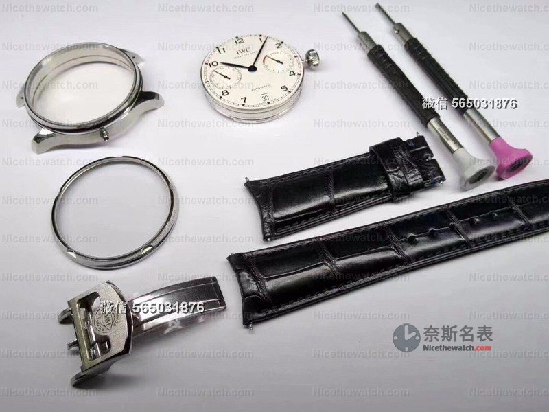 皮表带发臭开裂别硬撑！2-3年必须换，ZF万国葡七换鳄鱼皮实拍太惊艳 | 奈斯探表