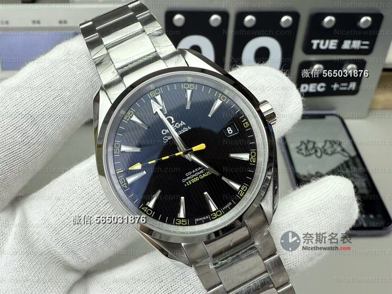 VS 厂海马 150 大黄蜂实测:丹东 8508 机芯 + 黄黑斑马针,看完再买不踩坑! | 奈斯探表 VS 厂海马 150 大黄蜂实测:丹东 8508 机芯 + 黄黑斑马针,看完再买不踩坑! | 奈斯探表