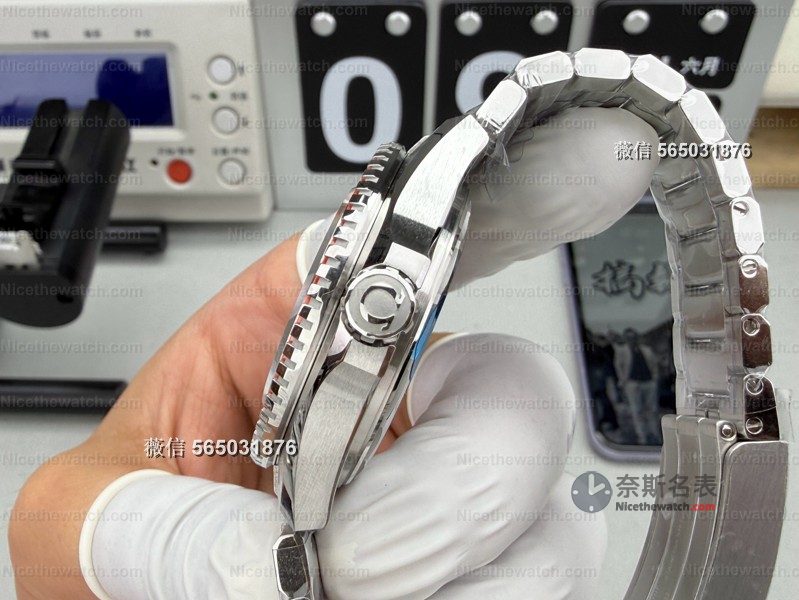 VS 厂海马 600 第四代实测:丹东 8912 机芯 + 心想事橙圈,这款潜水表真的顶! | 奈斯探表 VS 厂海马 600 第四代实测:丹东 8912 机芯 + 心想事橙圈,这款潜水表真的顶! | 奈斯探表