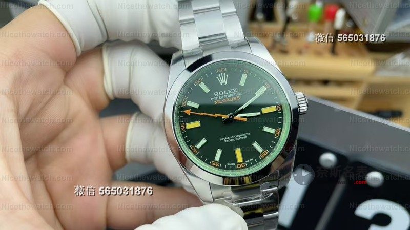 VS 厂格磁型绿玻璃实测：丹东 3131 机芯 + 复古闪电针，这款小众表太有味道了！ | 奈斯探表