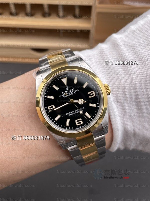 VS 厂探险家一代间金款实测:36mm 小表径 + 丹东 3230,这款小手腕专属太友好了! | 奈斯探表 VS 厂探险家一代间金款实测:36mm 小表径 + 丹东 3230,这款小手腕专属太友好了! | 奈斯探表