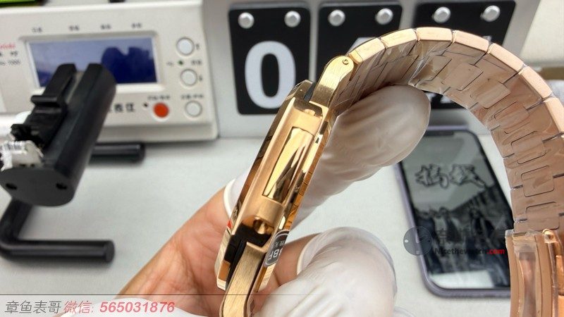 BBF 厂鹦鹉螺 5711 实测：丹东 324 机芯 + 咖啡盘，这款复刻钢王太优雅了！ | 奈斯探表