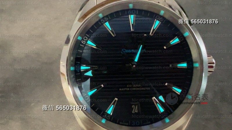 VS 厂海马 150 新款 38mm 实测:丹东 8800 机芯 + 三色可选,这款小手腕专属太友好了! | 奈斯探表 VS 厂海马 150 新款 38mm 实测:丹东 8800 机芯 + 三色可选,这款小手腕专属太友好了! | 奈斯探表
