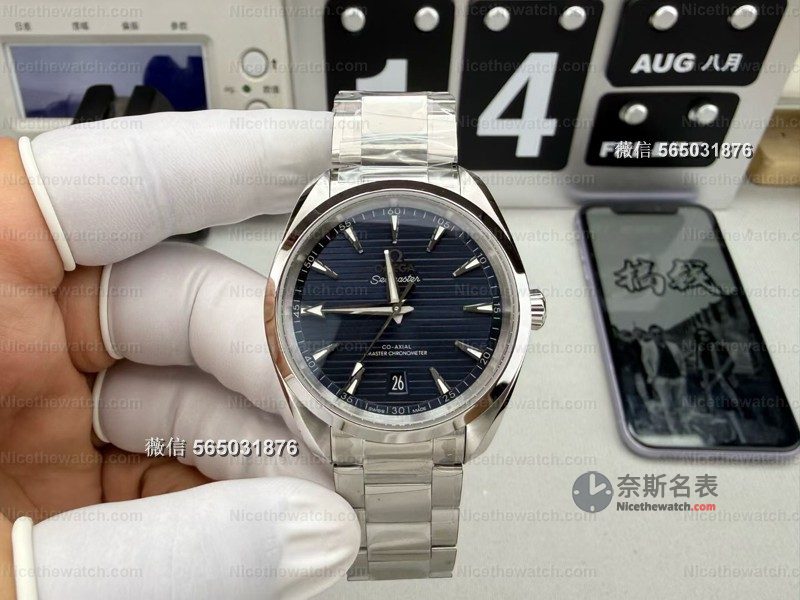 VS 厂海马 150 新款 38mm 实测:柚木盘 + 快调日历,这款小手腕专属太友好了! | 奈斯探表 VS 厂海马 150 新款 38mm 实测:柚木盘 + 快调日历,这款小手腕专属太友好了! | 奈斯探表