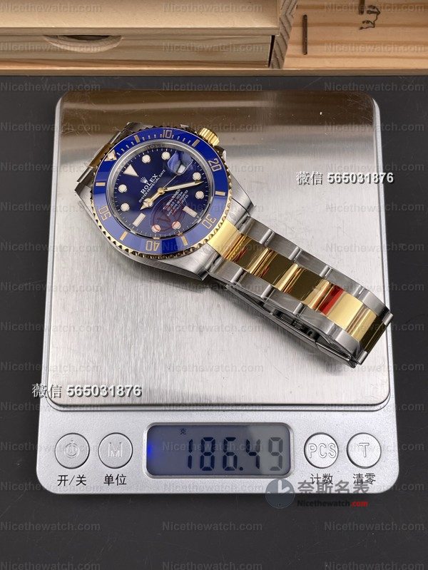 VS 厂间金蓝水鬼 V2 实测：180 克配重 +27 珠滚珠，这款复刻水鬼太压手了！ | 奈斯探表