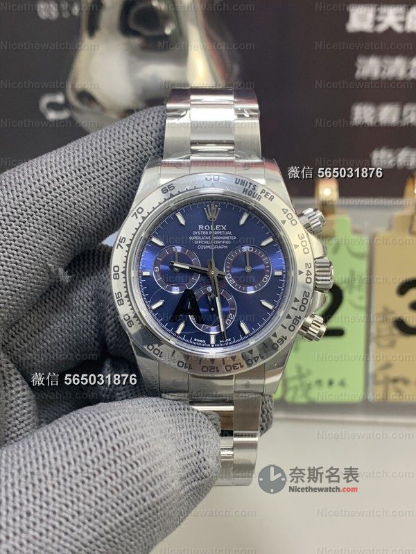 VS 厂蓝猫迪 4131 配重版实测:183 克压手 + 丹东机芯,这款复刻迪太有质感了! | 奈斯探表 VS 厂蓝猫迪 4131 配重版实测:183 克压手 + 丹东机芯,这款复刻迪太有质感了! | 奈斯探表