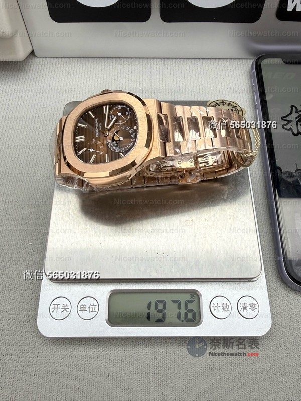 UMI 厂 5712R 配重版实测：200 克压重 +240 一体机芯，这款玫瑰金鹦鹉螺真的顶！ | 奈斯探表