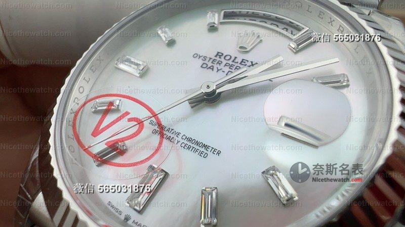 VS 厂 DD 贝母盘实测:丹东 3255 机芯 +183 克配重,这款复刻星期日志真的顶! | 奈斯探表 VS 厂 DD 贝母盘实测:丹东 3255 机芯 +183 克配重,这款复刻星期日志真的顶! | 奈斯探表