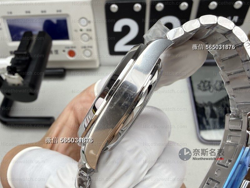 VS 厂海马 150 松石绿实测:丹东 8900 机芯 + 双版本可选,这款通勤复刻太清爽了! | 奈斯探表 VS 厂海马 150 松石绿实测:丹东 8900 机芯 + 双版本可选,这款通勤复刻太清爽了! | 奈斯探表