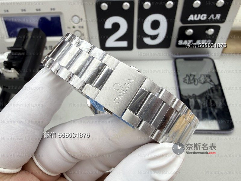 VS 厂海马 150 松石绿实测:丹东 8900 机芯 + 双版本可选,这款通勤复刻太清爽了! | 奈斯探表 VS 厂海马 150 松石绿实测:丹东 8900 机芯 + 双版本可选,这款通勤复刻太清爽了! | 奈斯探表