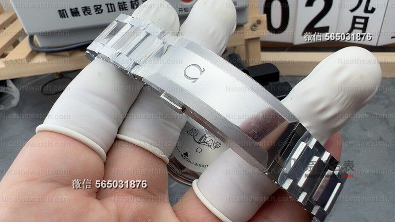 VS 厂海马 600 第四代实测:橙色圈 + 丹东 8912 机芯,这款潜水复刻真的顶! | 奈斯探表 VS 厂海马 600 第四代实测:橙色圈 + 丹东 8912 机芯,这款潜水复刻真的顶! | 奈斯探表